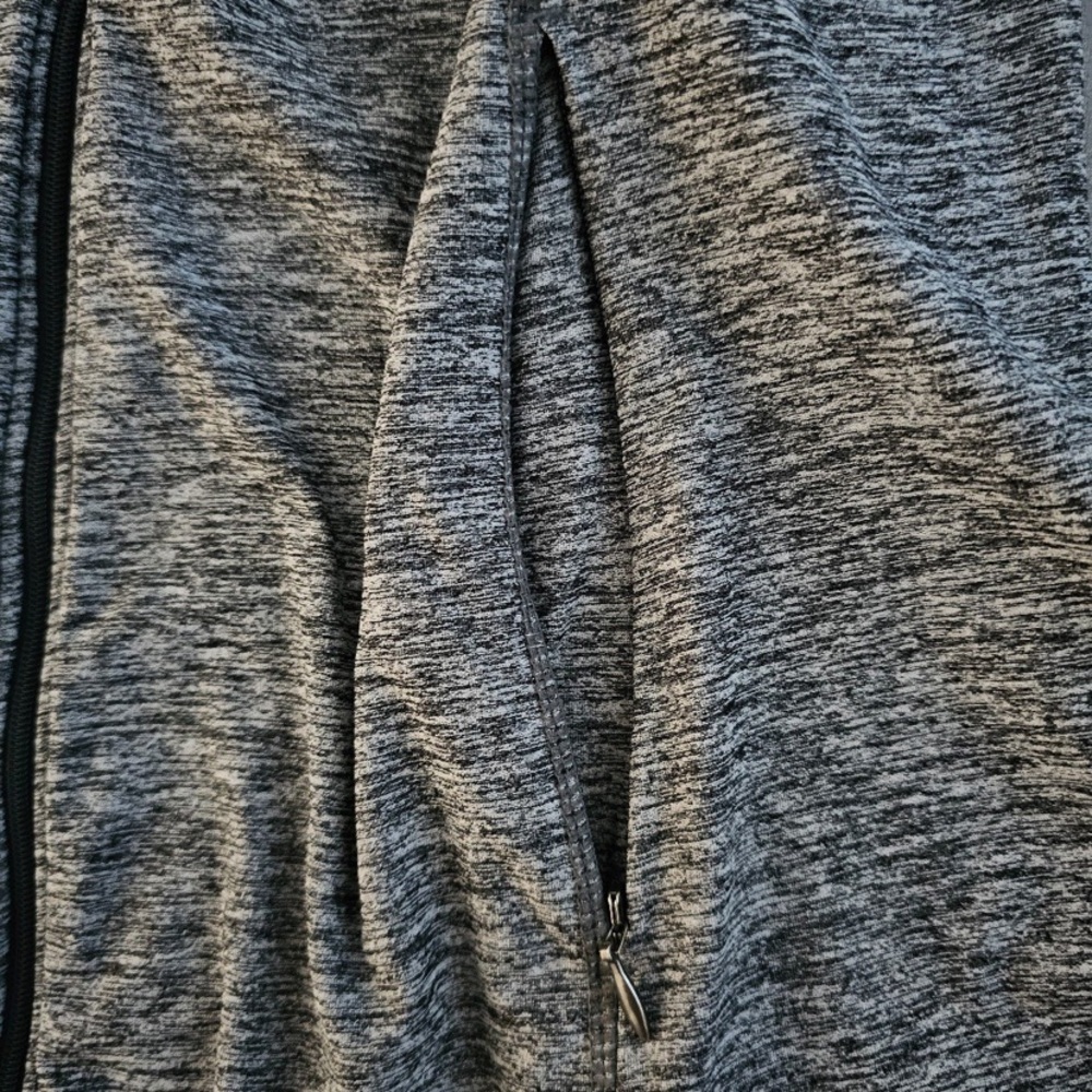 Athleta Mt Jacket Excellent Condition - image 4